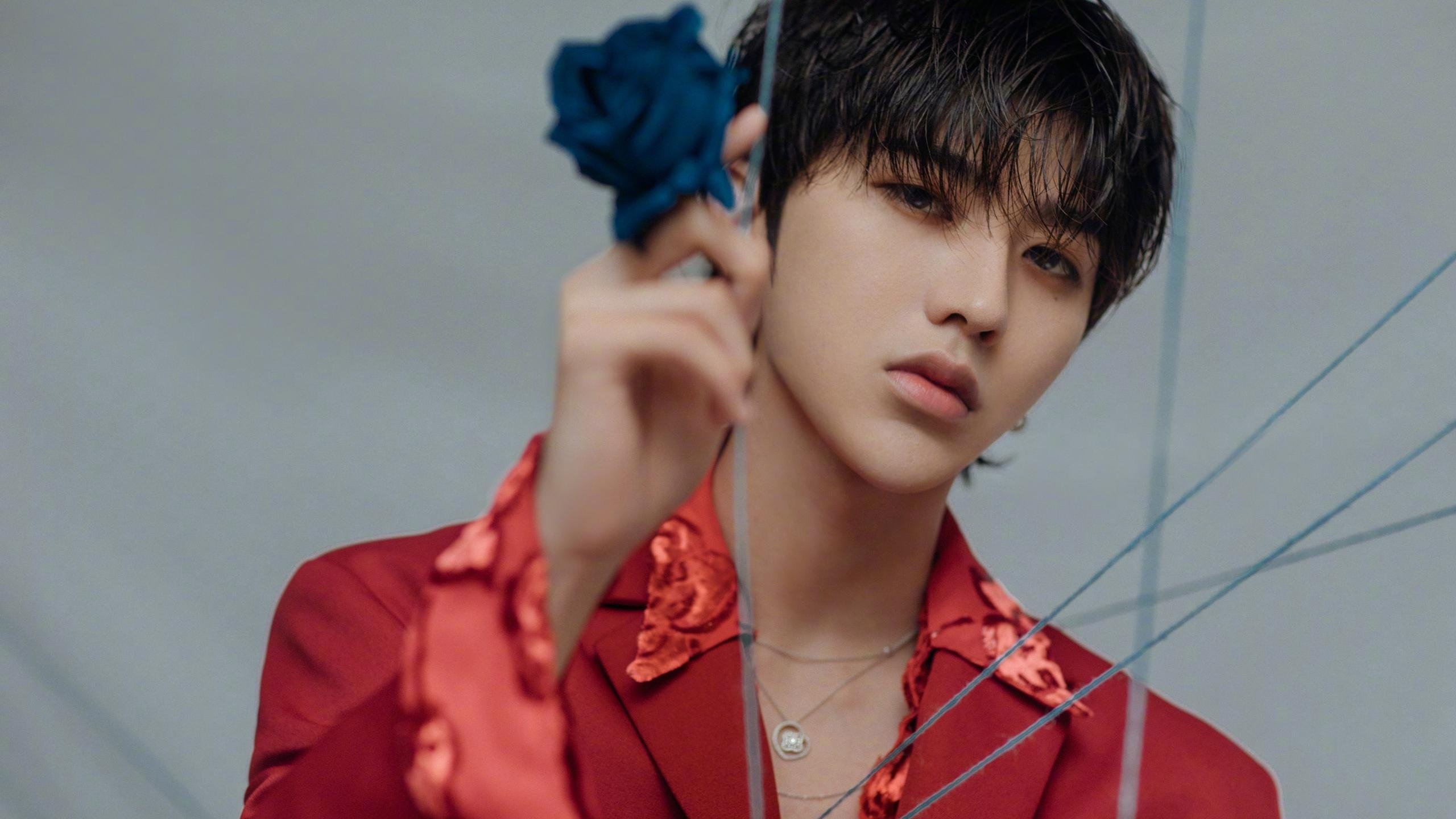 体育明星积极参与公益活动传递正能量，体育明星赞助案例